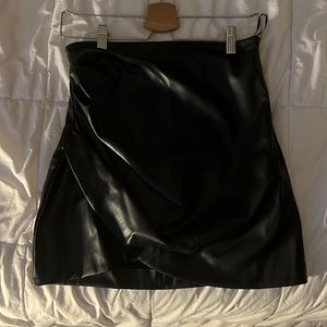 ZARA RUCHED LEATHER SKIRT